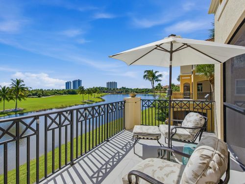 201-1446 Borghese Ln, NAPLES, FL, 34114-7893 | Card Image