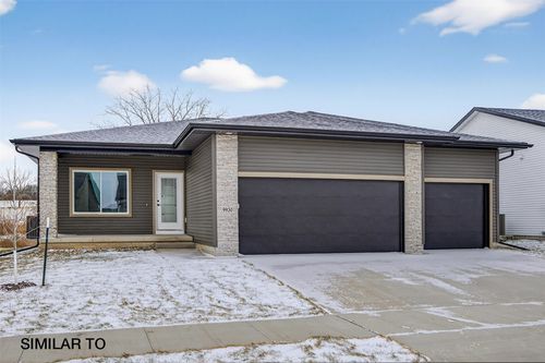 601 Walker Street, Polk City, IA, 50226 | Card Image