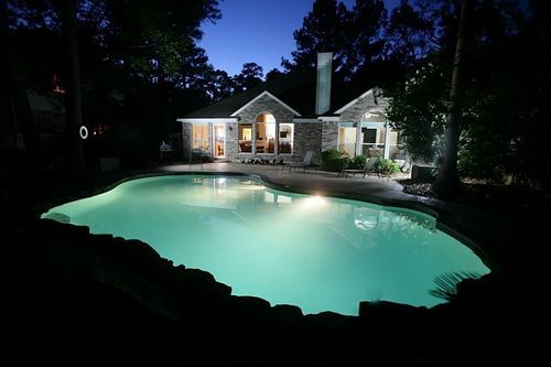 18 Teak Mill Pl, The Woodlands, TX, 77382-1691 | Card Image