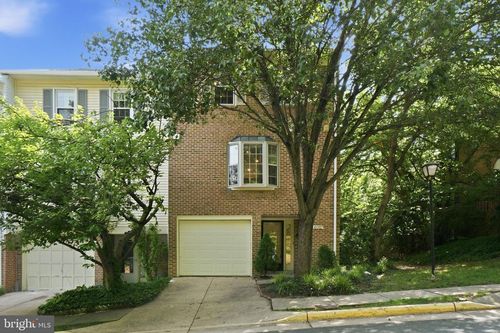 6012 Crown Royal Cir, ALEXANDRIA, VA, 22310-1743 | Card Image