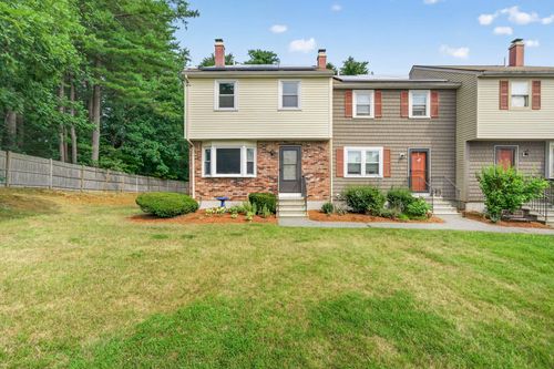 24 Stonegate Ln, Derry, NH, 03038-2562 | Card Image
