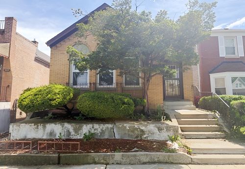 9927 S Sangamon Street, Chicago, IL, 60643 | Card Image