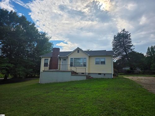 170 Carol Dr, Spartanburg, SC, 29307-2830 | Card Image