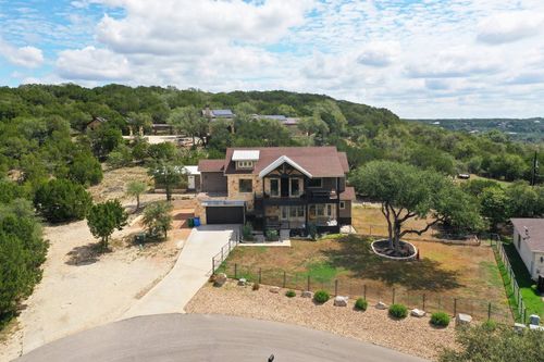 3005 Constitution Sq, Lago Vista, TX, 78645-7224 | Card Image