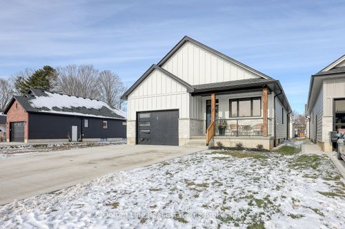 7 Charles Crt, Port Burwell, ON, N0J1T0 | Card Image