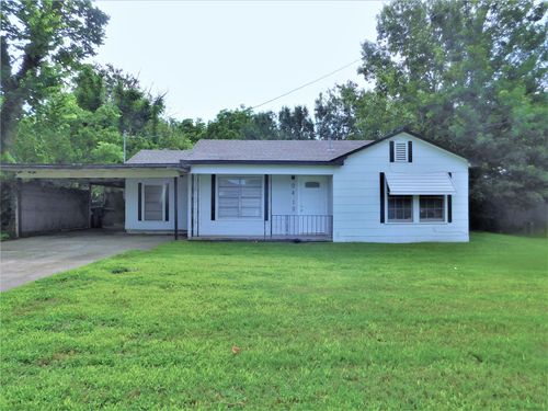 2412 N Carroll Blvd, Denton, TX, 76201-0861 | Card Image