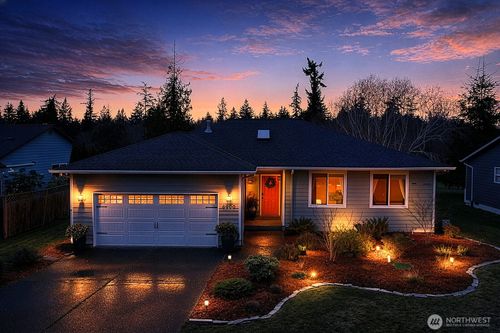 4900 Spinnaker Drive, Freeland, WA, 98249 | Card Image