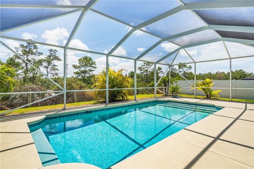 4213 Keeson Cir, Vero Beach, FL, 32967-5483 | Card Image