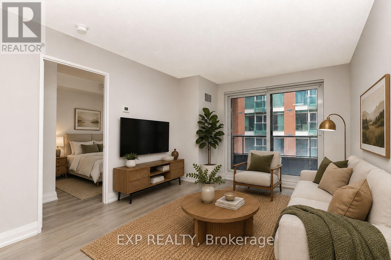 Residential Lease in Toronto (Moss Park) 2