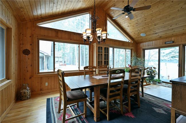 Formal Dining Room | Image 20