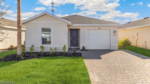 8011 Cedar Key Way, LEHIGH ACRES, FL, 33971-3704 | Card Image