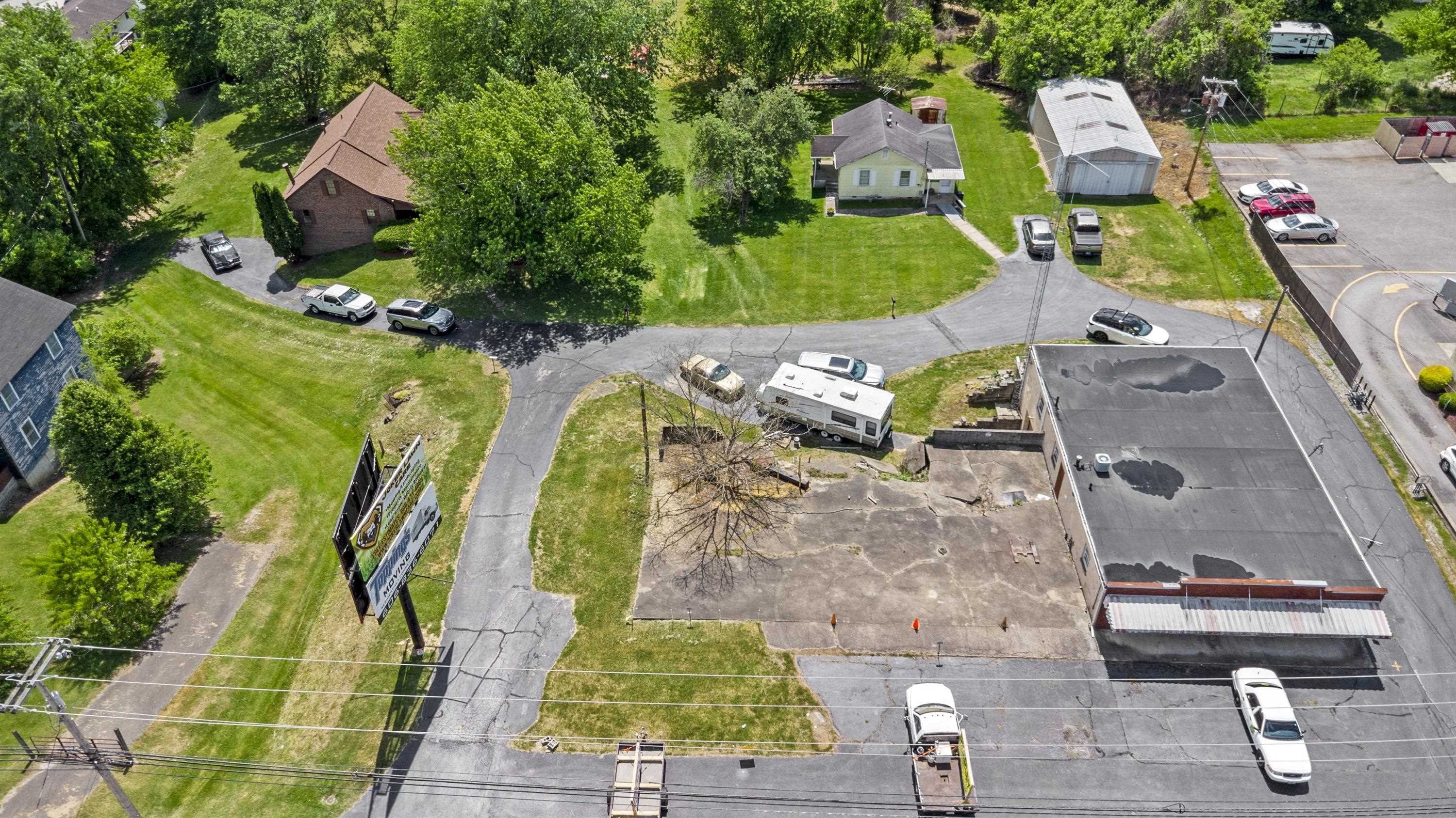 Commercial Sale in Flatwoods 4