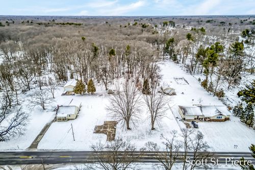 1656 Fenner Rd, Muskegon, MI, 49445-1961 | Card Image