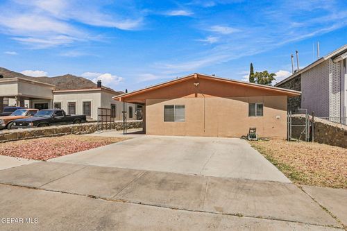 2-2627 Gold Ave, El Paso, TX, 79930-2900 | Card Image