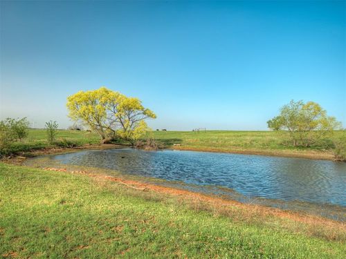 17779 N Western Ave, Mulhall, OK, 73063-9537 | Card Image