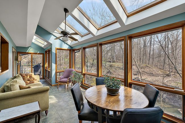 19911 Old Pond Ct, House other with 4 bedrooms, 4 bathrooms and null parking in Beverly Hills MI | Image 13