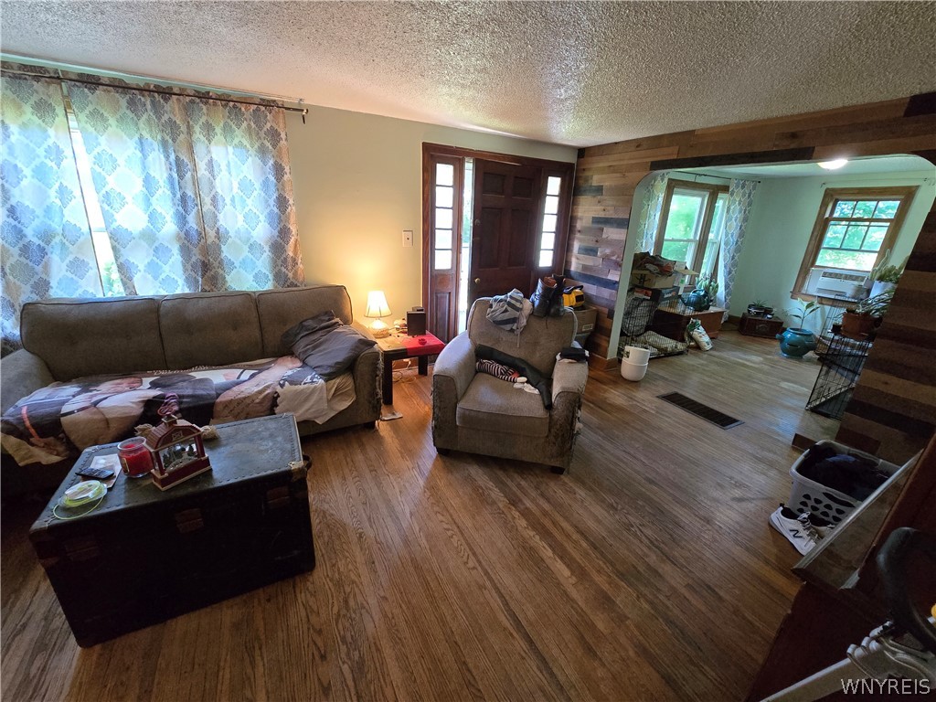 Residential in Cambria 4