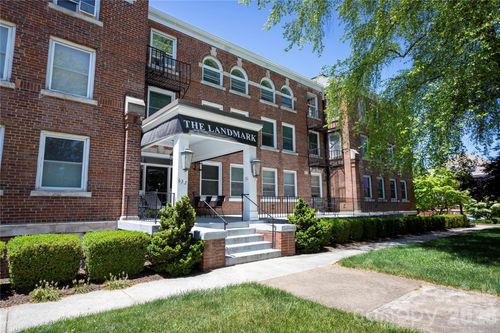 102-622 S Haywood St, Waynesville, NC, 28786-5702 | Card Image