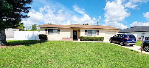 340 Inwood Ave S, LEHIGH ACRES, FL, 33936-5806 | Card Image