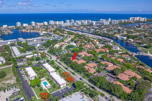 203-85 Pelican Pointe Dr, Delray Beach, FL, 33483-8051 | Card Image