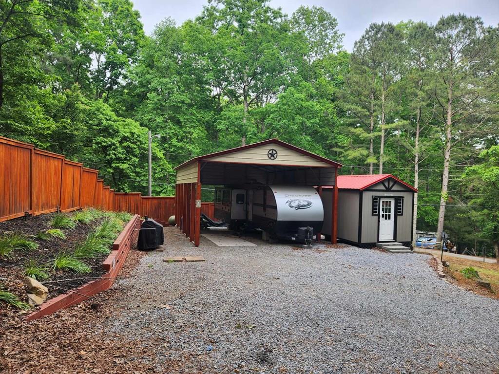 Residential in Ellijay