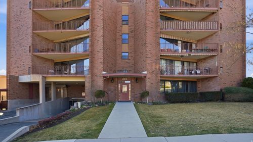 303-303 A St, Salt Lake City, UT, 84103-2535 | Card Image