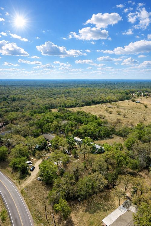 21319 Ann Showers Dr, Elgin, TX, 78621-9229 | Card Image