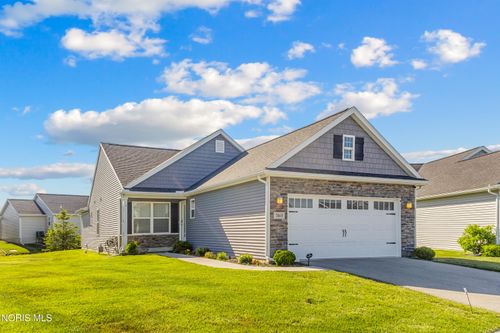 5163 Comstock Dr, Sylvania, OH, 43560-9032 | Card Image