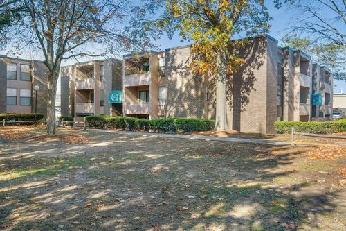 unit-b-54 Shrewsbury Green Dr, Shrewsbury, MA, 01545-3615 | Card Image