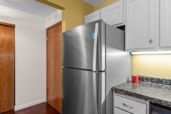 Kitchen | Image 22