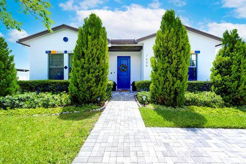 7606 S Olive Ave, West Palm Beach, FL, 33405-5052 | Card Image