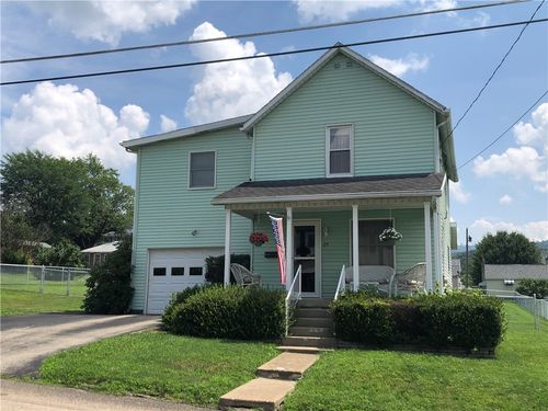 25 Maple St, Fairchance, PA, 15436-1156 | Card Image