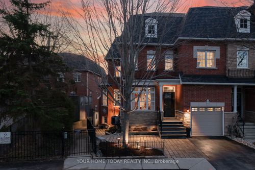 24 Wesleyan St, Georgetown, ON, L7G2E1 | Card Image