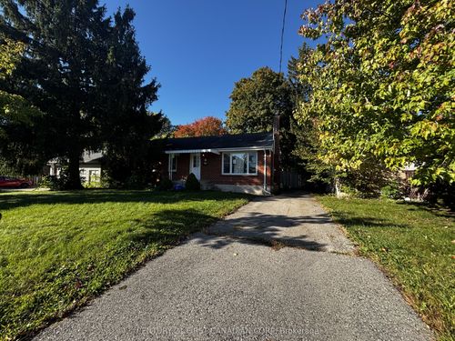 61 Wistow St, London, ON, N5Y1C9 | Card Image