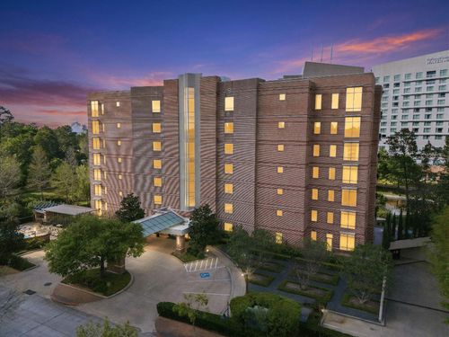 apt-1b-3 Waterway Ct, The Woodlands, TX, 77380-2681 | Card Image