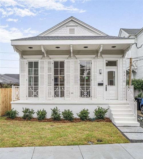 5310 Laurel St, New Orleans, LA, 70115-1931 | Card Image