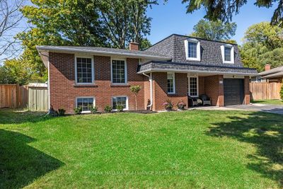 483 Caesar Ave, House other with 3 bedrooms, 2 bathrooms and 4 parking in Oakville ON | Image 1