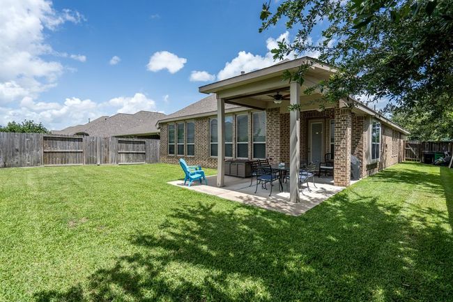 Plenty of yard space. | Image 30