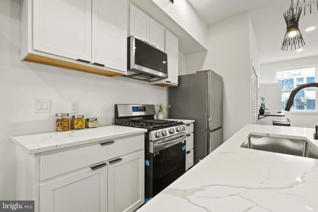 APT-3 - 4725 3 Rd Pl Nw, Condo with 2 bedrooms, 2 bathrooms and null parking in WASHINGTON DC | Image 4