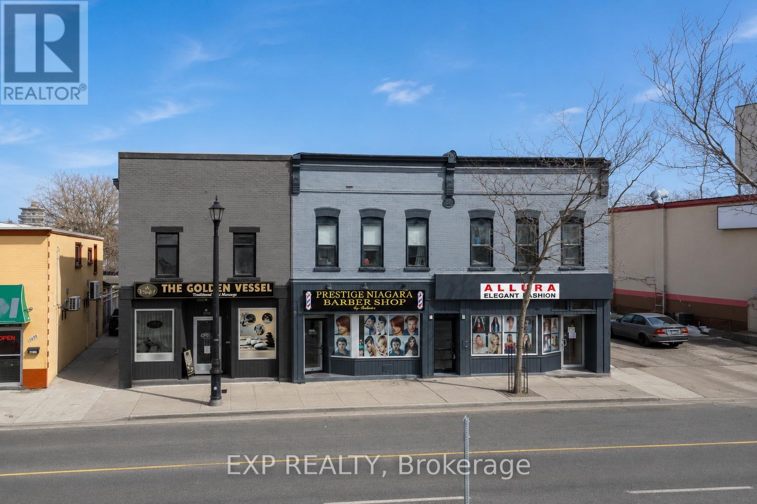 Commercial Sale in Niagara Falls (Dorchester)