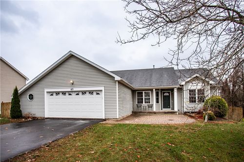 65 Bedfordshire Dr, Henrietta, NY, 14467-9372 | Card Image