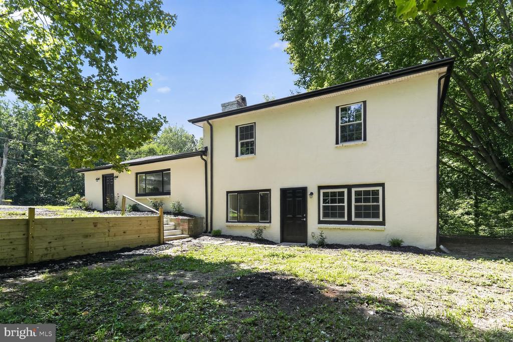 Residential in MARBURY 2