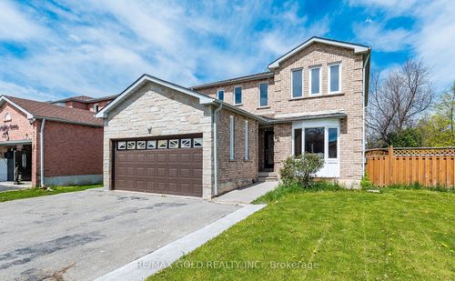 92 Moffatt Ave, Brampton, ON, L6Y4K8 | Card Image