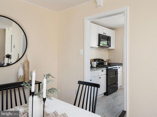 10 Southway, GREENBELT, MD, 20770-2963 | Card Image