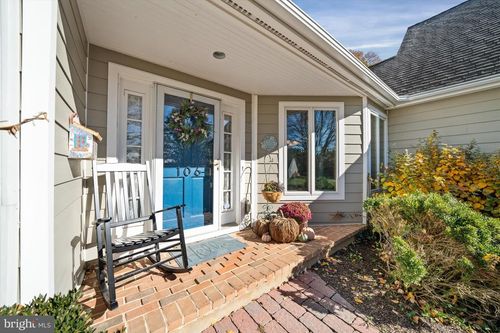 106 Orchard Ter, CHADDS FORD, PA, 19317-9273 | Card Image