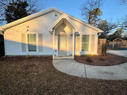 1112 B Third Street, Perry, GA, 31069 | Card Image