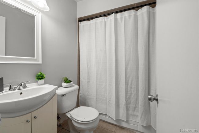 339 shotka st_093.jpg | Image 16