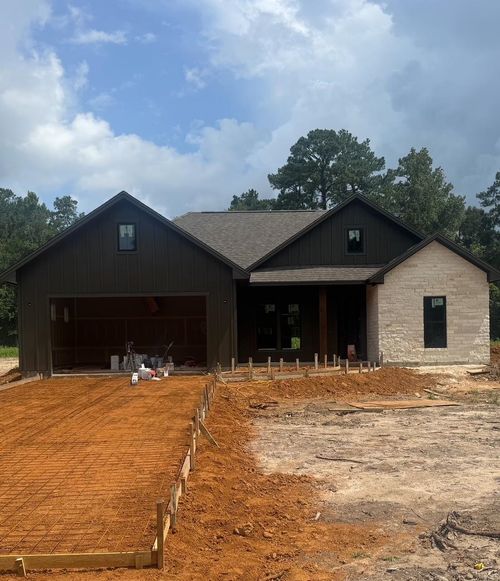 835 Strickland St, Vidor, TX, 77662-5442 | Card Image