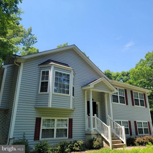 66 Albertson Ct, Ruther Glen, VA, 22546-1512 | Card Image