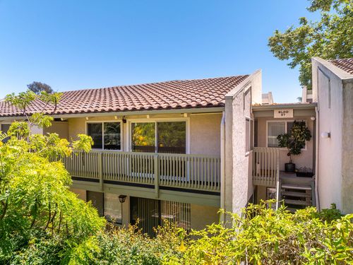 72-37 Dearborn Pl, Goleta, CA, 93117-3576 | Card Image